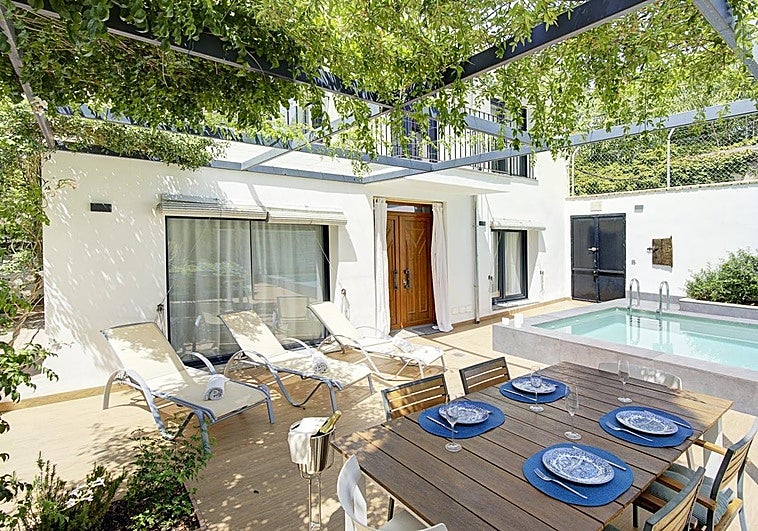 El carmen de lujo en el Albaicín con piscina privada, terraza panorámica a la venta por un millón de euros